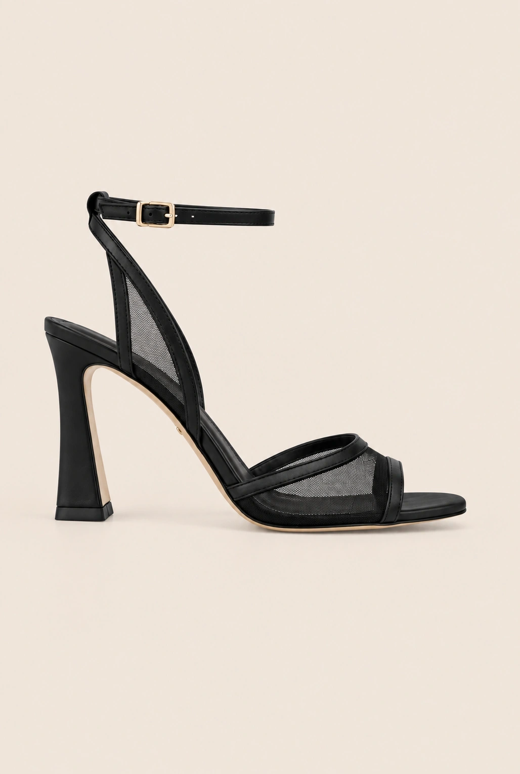 Sense – sandali neri con tacco e rete decorativa
